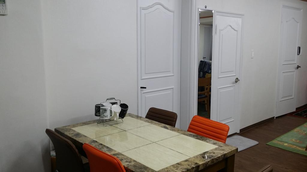 Haru Hostel *
